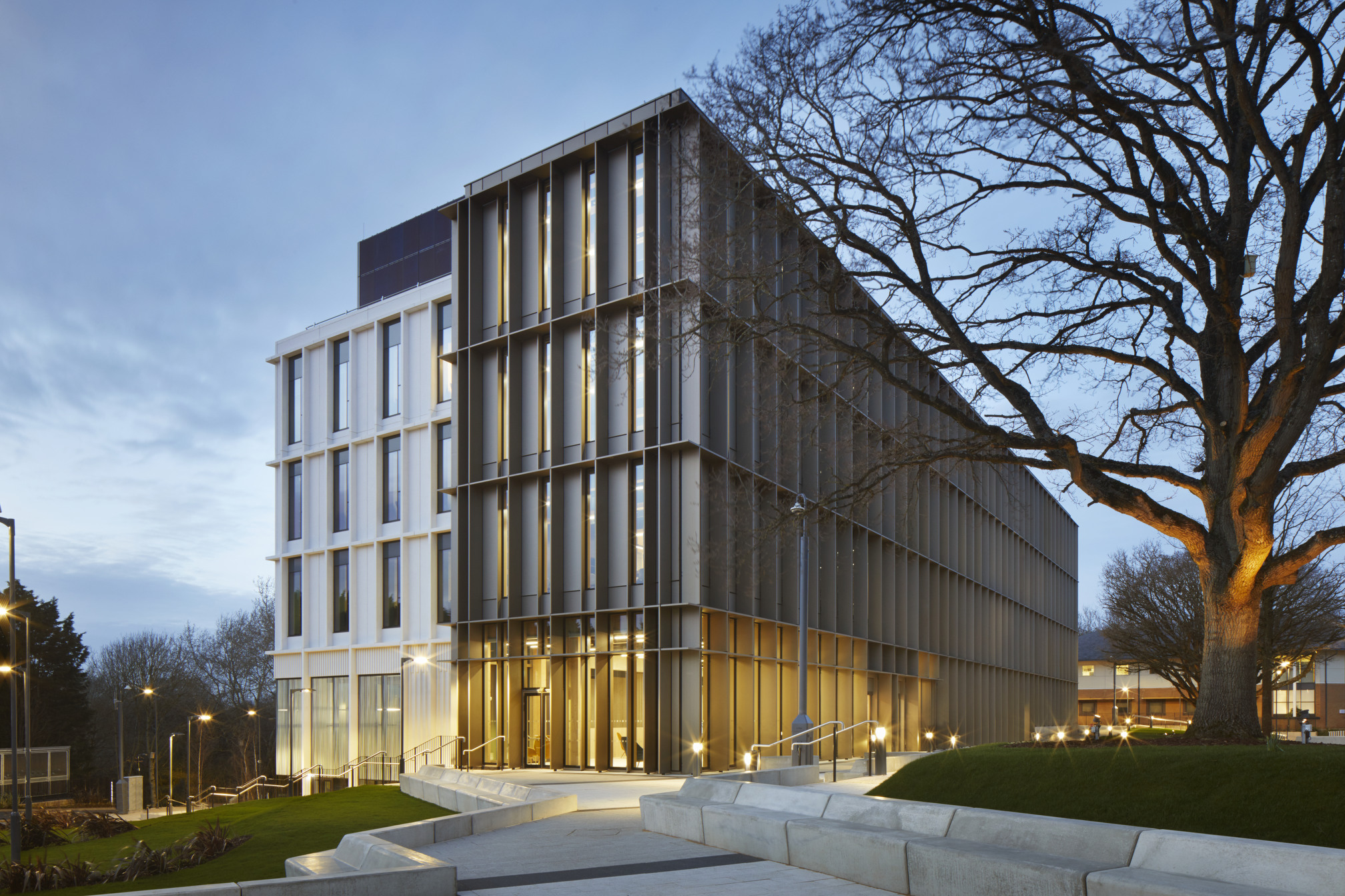 University of Warwick’s Interdisciplinary Biomedical Research Building by Willmott Dixon using Powerproject by Elecosoft